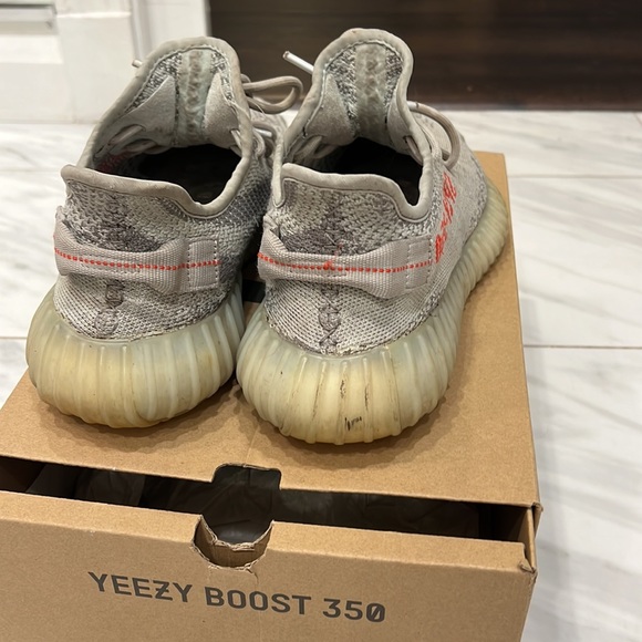 Men’s Yeezy Blue Tint 350. Size 9. - Picture 4 of 5